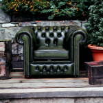 Double Button Front Border Chair